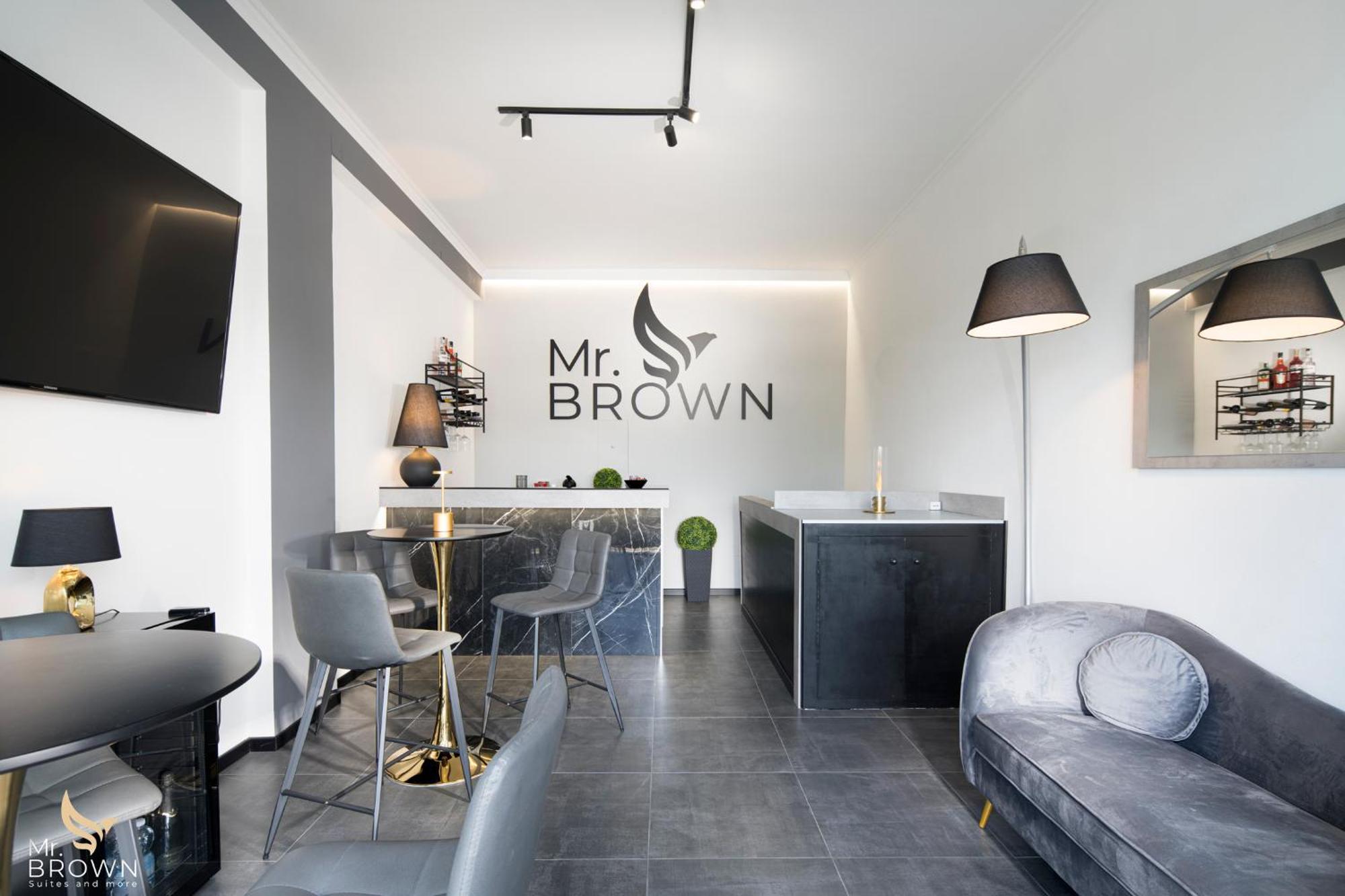 Mr Brown Home And Suites โรม ภายนอก รูปภาพ