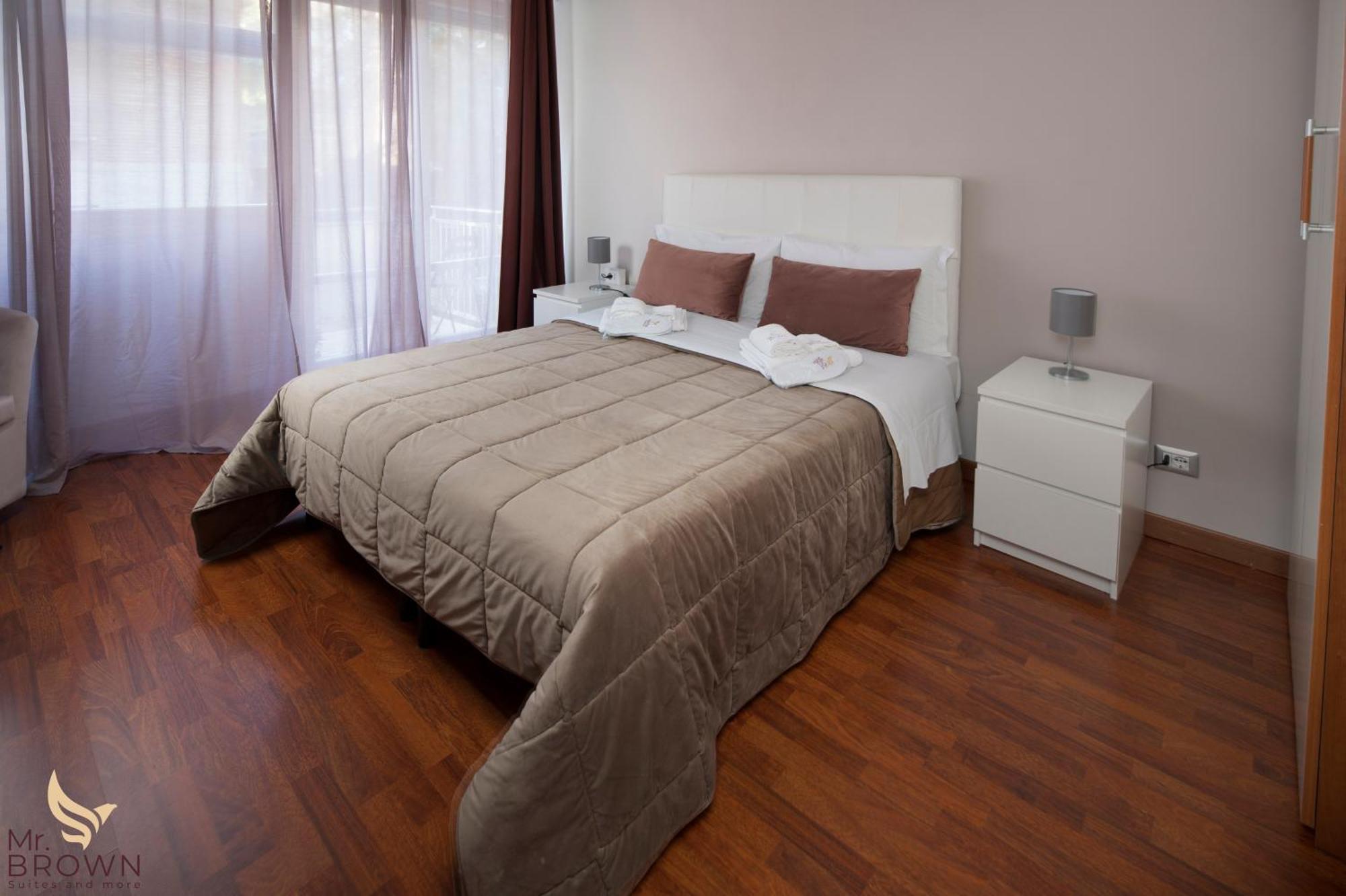 Mr Brown Home And Suites โรม ภายนอก รูปภาพ