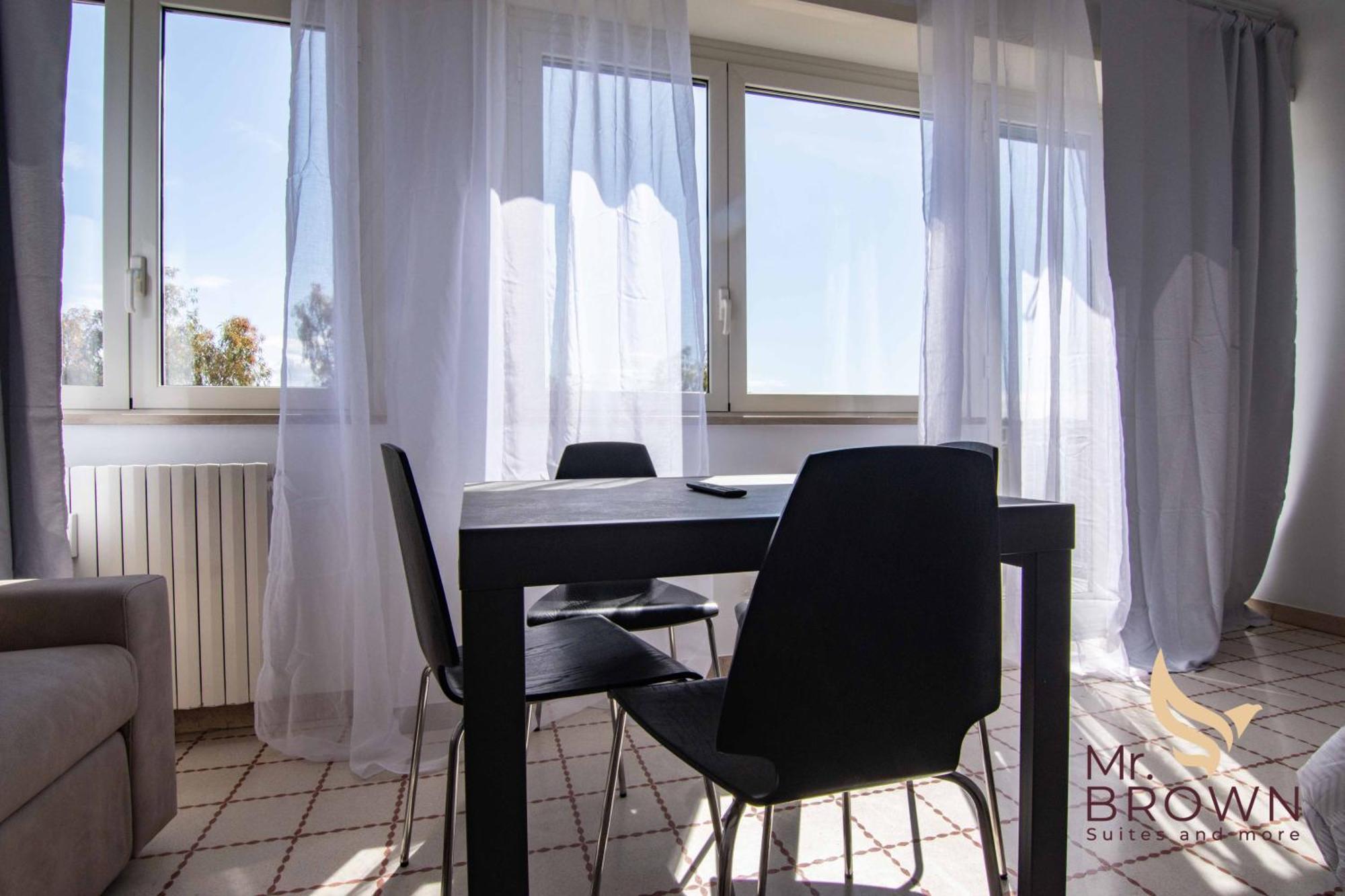 Mr Brown Home And Suites โรม ภายนอก รูปภาพ